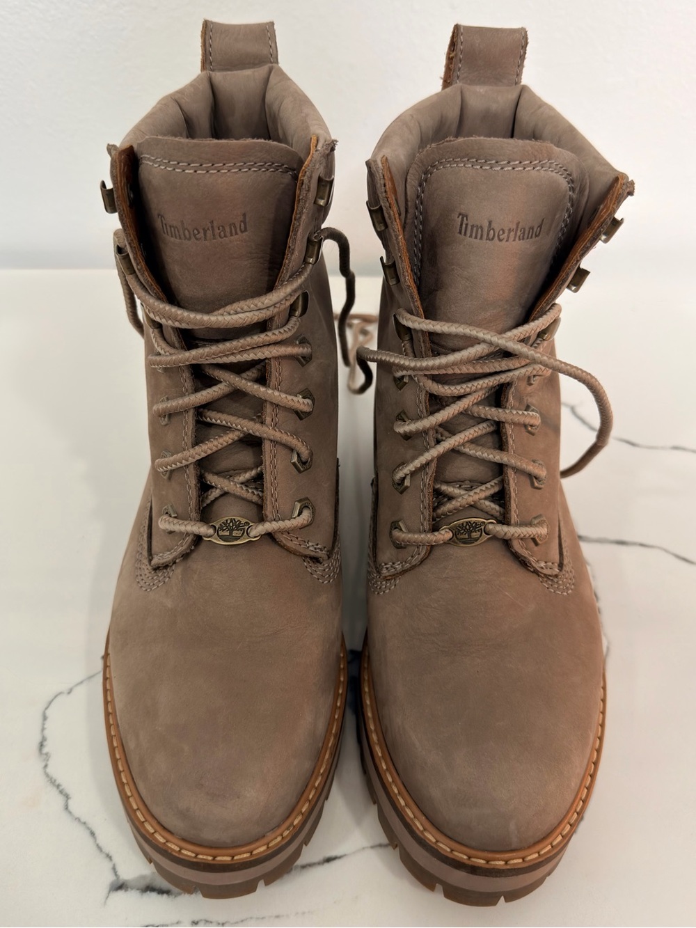 Timberland Courmayeur Valley 6-Inch Women's Boot Taupe Nubuck Size 7.5 - Picture 4 of 11
